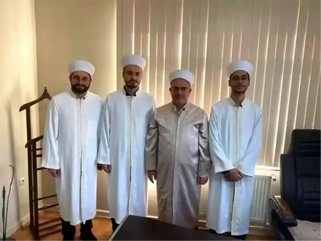 Emet'te Yeni İmam Hatiplere Cübbe Giydirme Töreni