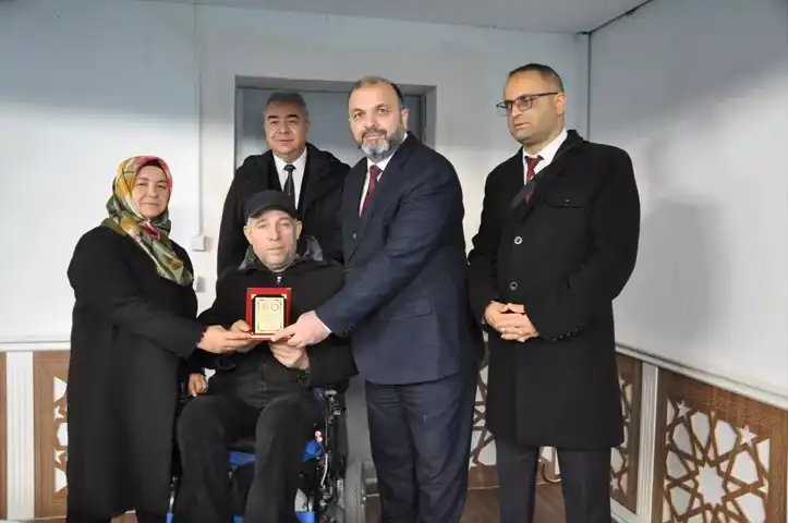 Camide Engelli Dostu Uygulama